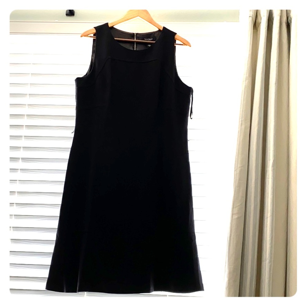 Simple but comfortable black dress